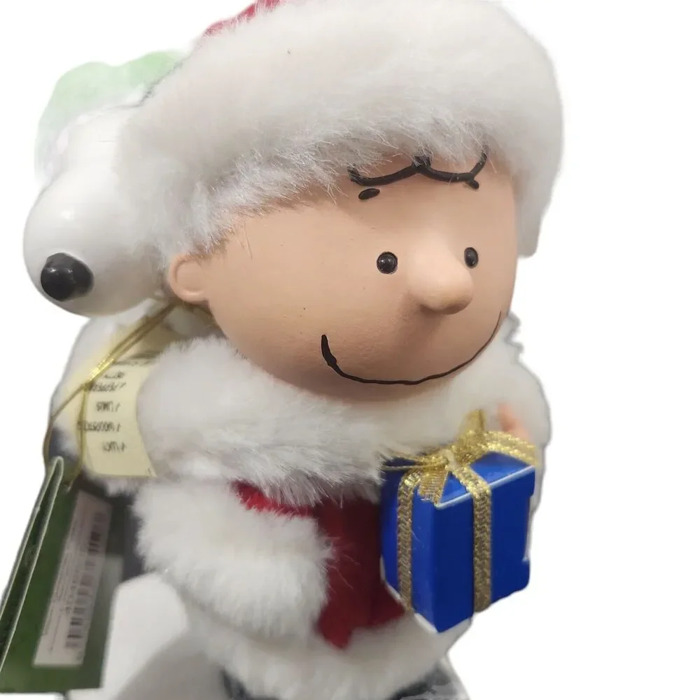 DEPT 56  PEANUTS CHARLIE BROWN SNOOPY WARM CHRISTMAS PUPPY FIGURE 2016